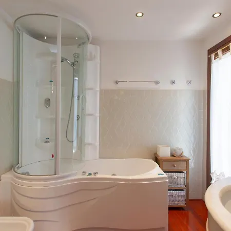 فيلة Luxury Seaview - Marinella *