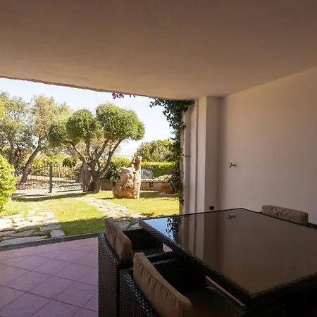 فيلة Luxury Seaview - Marinella سان تيودورو