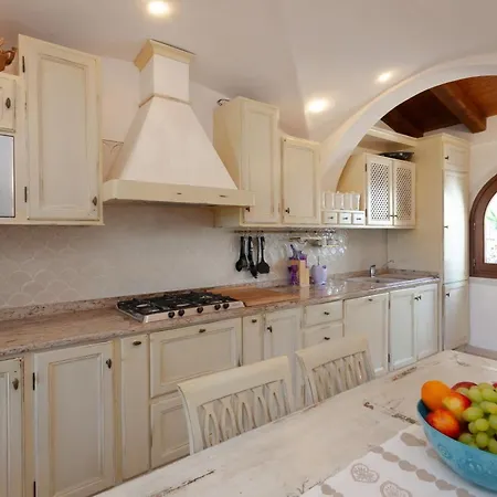 Luxury Seaview - Marinella * سان تيودورو