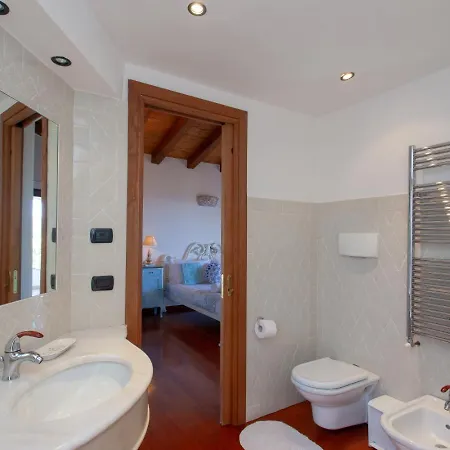 Luxury Seaview - Marinella فيلة