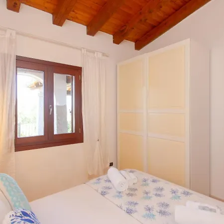 فيلة Luxury Seaview - Marinella *